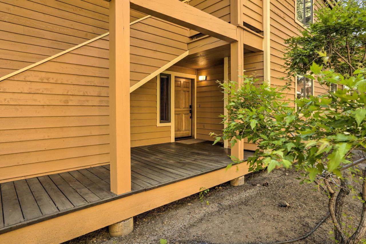 Corner-Unit Condo With Grill Walk To Lake Tahoe! Incline Village Esterno foto